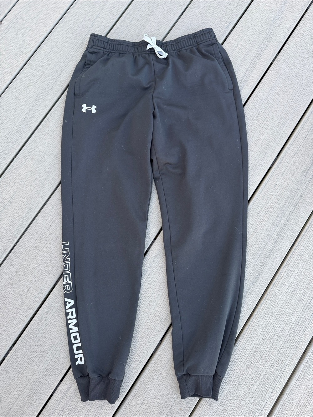 Under Armour Black Kids Jogger Sweatpants with gray Logo